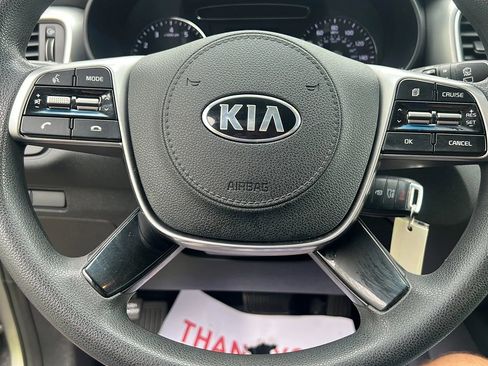 Used 2019 Kia Sorento AWD image 30