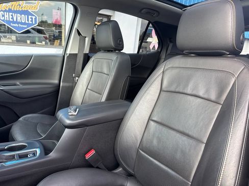 Used 2018 Chevrolet Equinox Premier AWD/4WD image 35