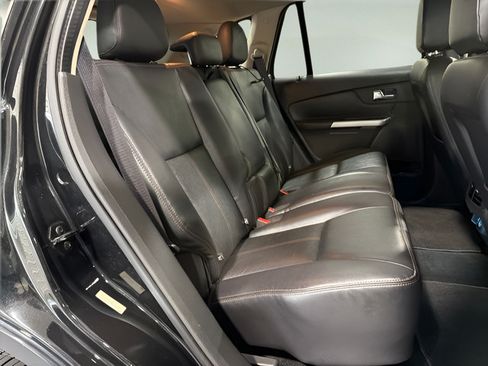 Used 2014 Ford Edge Limited FWD image 28