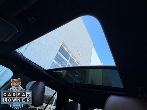 Used 2023 Ford Explorer Platinum w/ Technology Package image 28