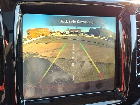 Used 2020 Jeep Compass Limited image 17