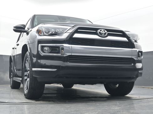 Used 2020 Toyota 4Runner Limited image 29
