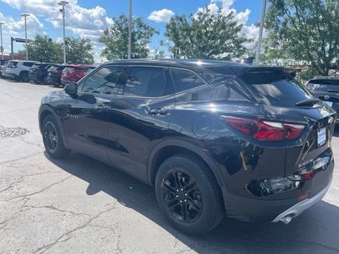 Used 2021 Chevrolet Blazer LT AWD/4WD image 4