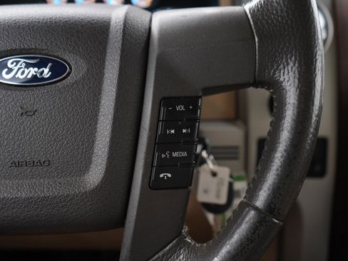 Used 2014 Ford F150 Lariat w/ Equipment Group 502A Luxury AWD/4WD image 24