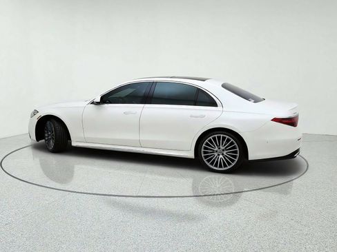 Certified 2023 Mercedes-Benz S 500 4MATIC image 13