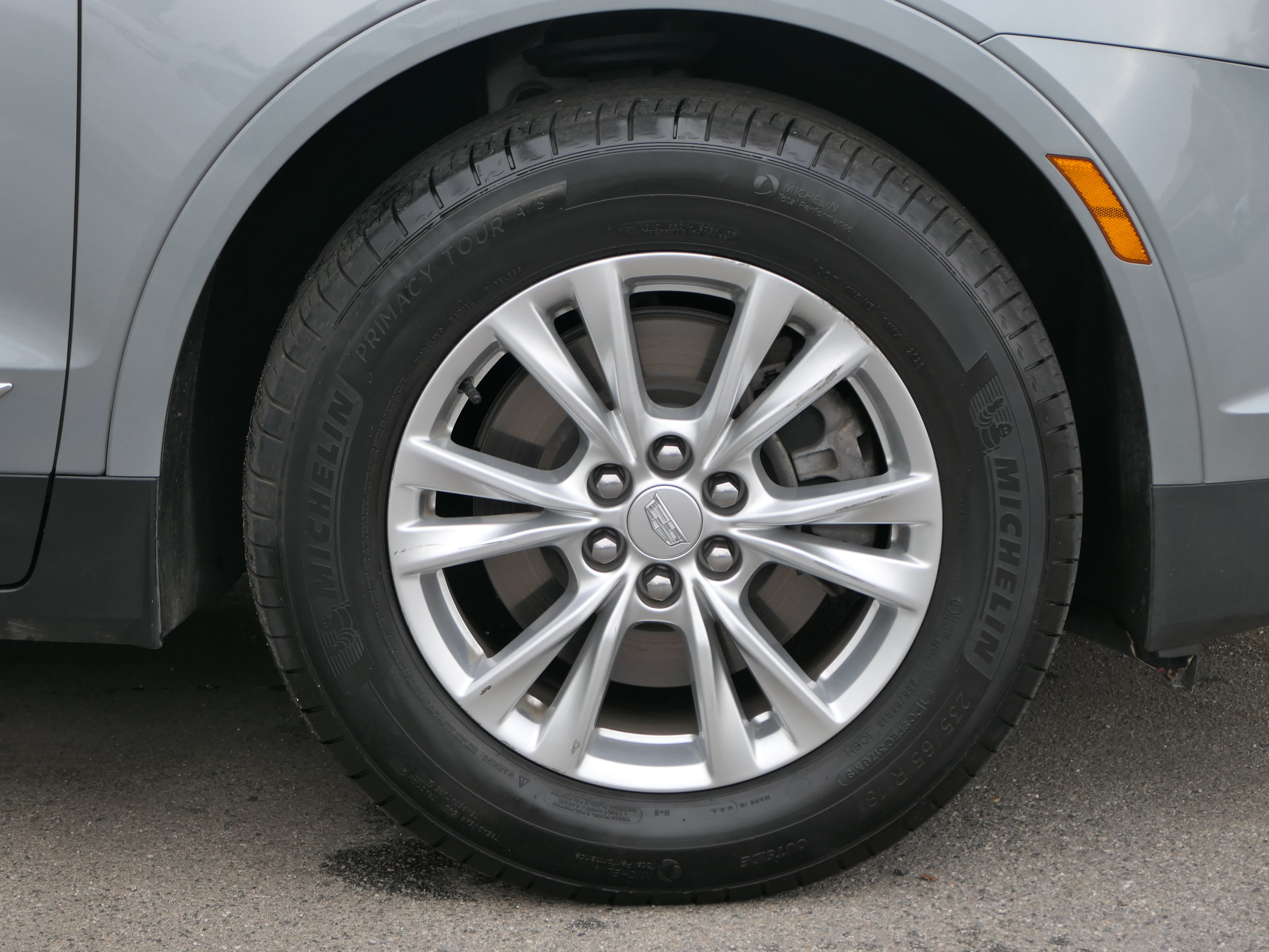 Certified 2024 Cadillac XT5 Luxury FWD image 11
