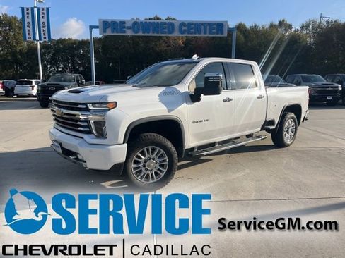 Used 2021 Chevrolet Silverado 2500 High Country w/ Technology Package image 1