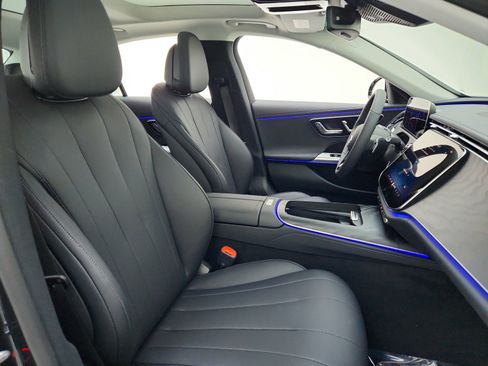 New 2026 Mercedes-Benz E 350 Sedan image 13