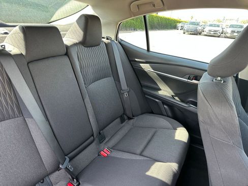 Used 2025 Toyota Camry LE image 36