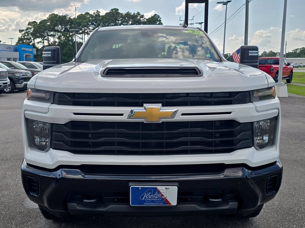 Certified 2024 Chevrolet Silverado 2500 Custom w/ Custom Value Package AWD/4WD image 8