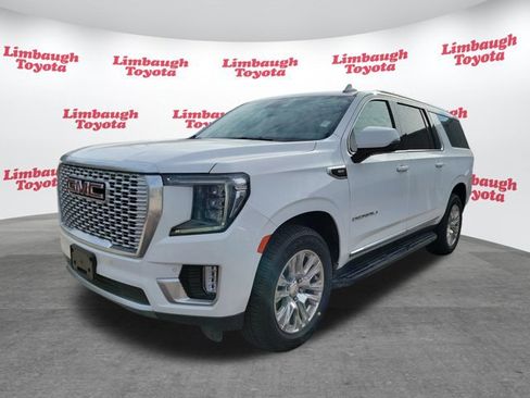 Used 2024 GMC Yukon XL Denali image 27