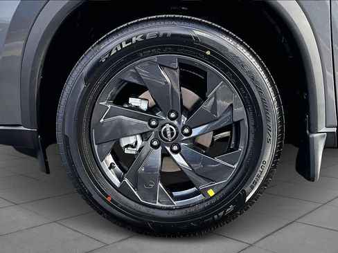 New 2026 Nissan Rogue SV image 11