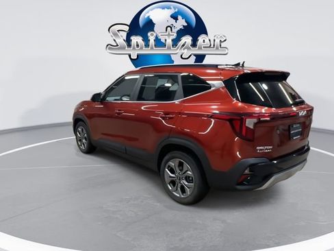Certified 2024 Kia Seltos S image 7