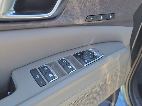 New 2026 Kia Carnival SX FWD image 21