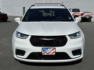 Used 2021 Chrysler Pacifica Touring-L w/ Uconnect Theater Family Group video 2