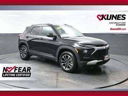 Used 2025 Chevrolet TrailBlazer LT w/ Driver Confidence Package