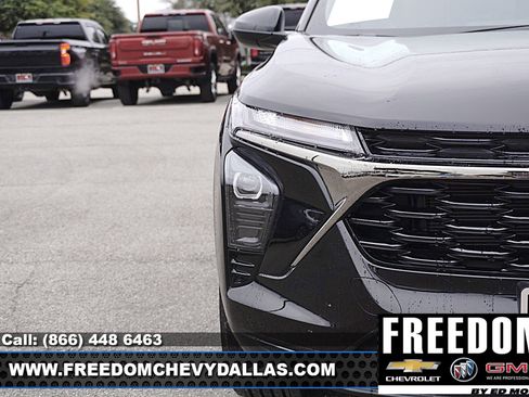 Used 2026 Chevrolet Trax RS w/ Driver Confidence Package image 41