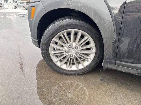 Used 2018 Hyundai Kona SEL image 25