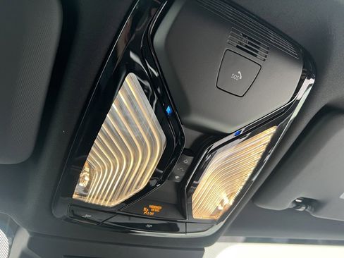 New 2026 BMW X5 xDrive50e w/ M Sport Package image 35