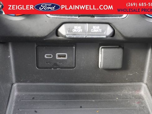 Used 2023 Chevrolet Tahoe LS image 23