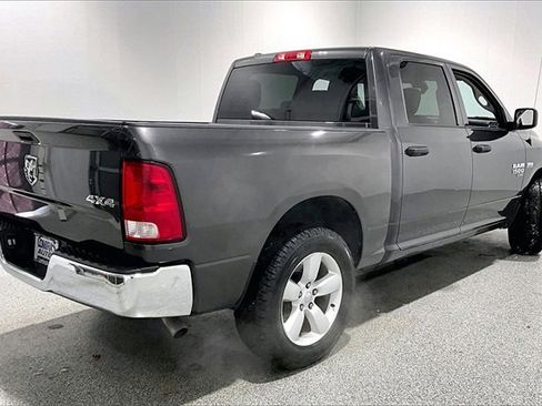 Used 2023 RAM 1500 Classic SLT image 5