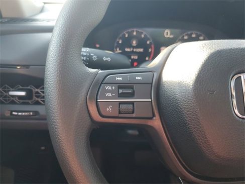 New 2025 Honda Accord SE image 17