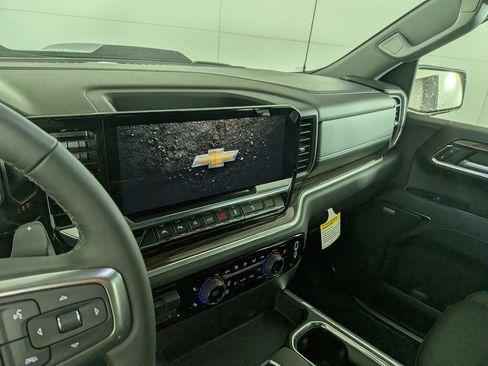New 2026 Chevrolet Silverado 1500 LT Trail Boss w/ LT Trail Boss Premium Package AWD/4WD image 20