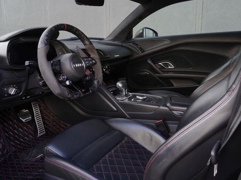 Used 2017 Audi R8 V10 plus image 68