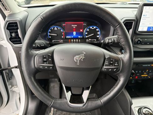 Used 2022 Ford Bronco Sport Outer Banks w/ Tech Package image 16