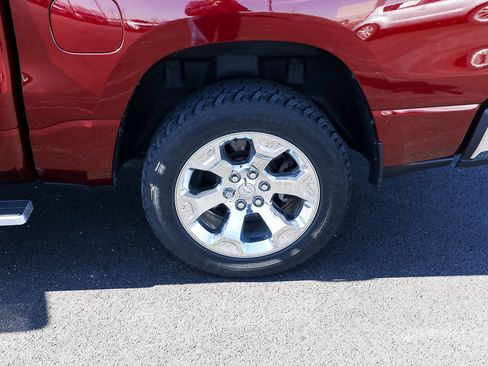 Used 2021 RAM 1500 Big Horn AWD/4WD image 4