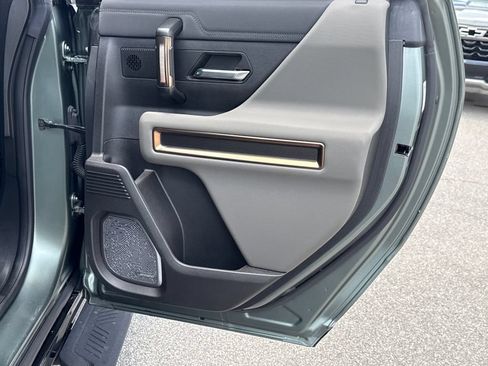 Used 2024 GMC Hummer EV 3X AWD/4WD image 16