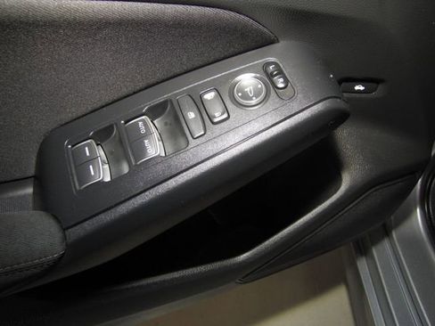 Certified 2025 Honda Civic Sport image 11