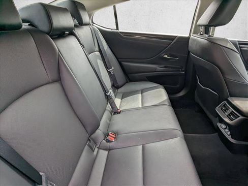 Used 2021 Lexus ES 350 w/ Accessory Package image 19