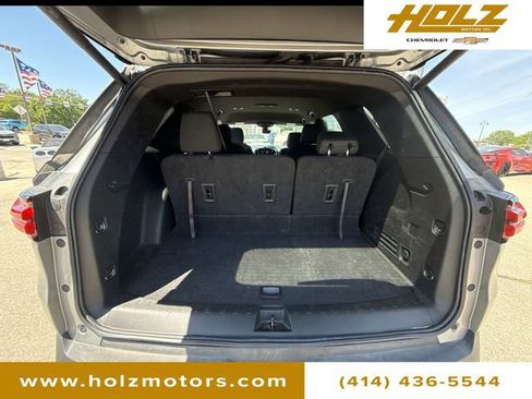 Certified 2023 Chevrolet Traverse LT w/ Rear Camera Mirror Package AWD/4WD image 24