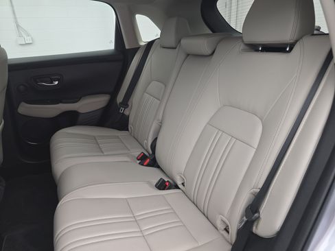 Used 2024 Honda HR-V EX-L image 15
