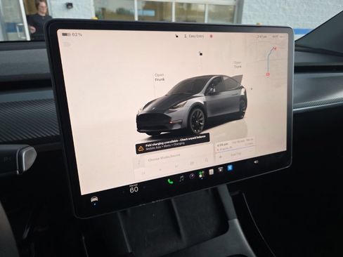 Used 2023 Tesla Model Y Long Range AWD/4WD image 11