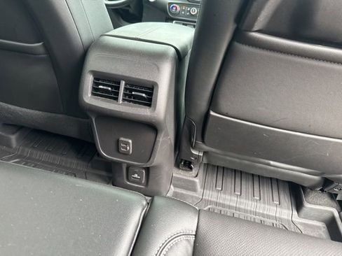 Used 2023 GMC Terrain SLT w/ LPO, Floor Liner Package FWD image 14