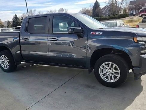 Used 2021 Chevrolet Silverado 1500 RST image 3