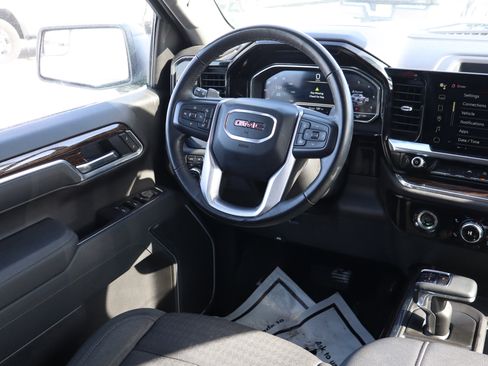 Used 2023 GMC Sierra 1500 Elevation image 9