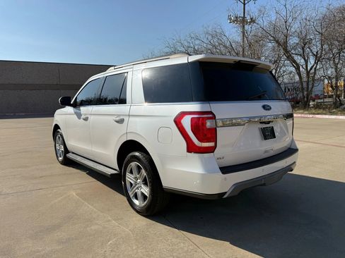 Used 2019 Ford Expedition XLT w/ Equipment Group 201A image 3