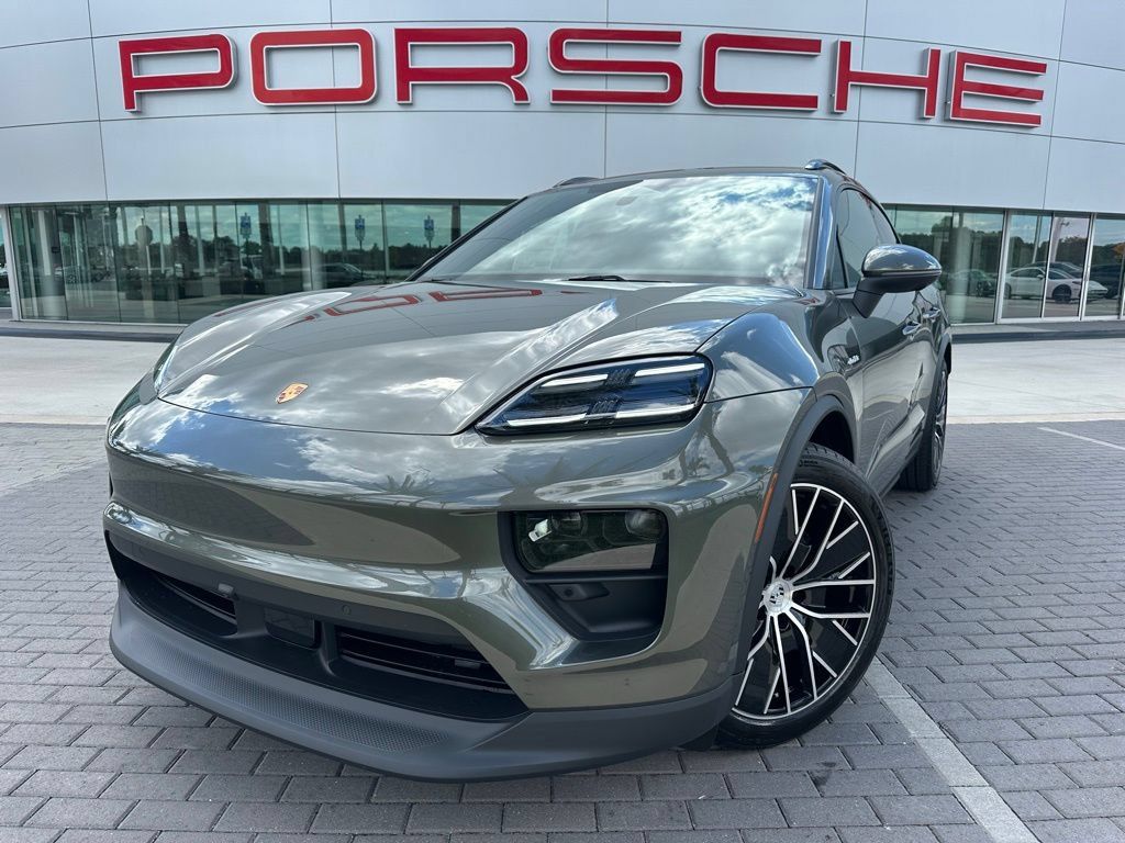 Used 2026 Porsche Macan Electric RWD image 1