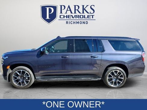 Certified 2023 Chevrolet Suburban RST w/ Luxury Package image 5