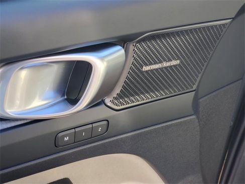 New 2026 Volvo XC40 B5 Ultra w/ Protection Package Premier image 11