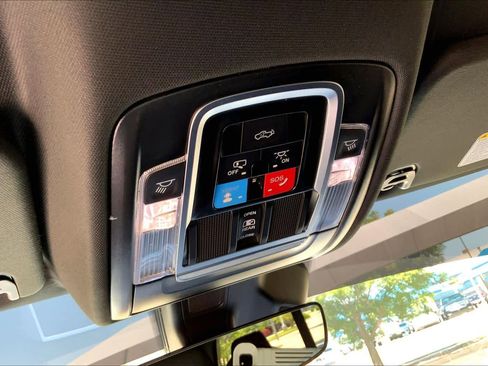 Used 2026 RAM 1500 Big Horn AWD/4WD image 32
