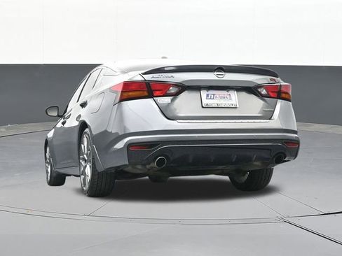 Used 2023 Nissan Altima 2.0 SR image 46