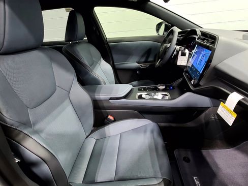 New 2026 Lexus RZ 350e 2WD image 41