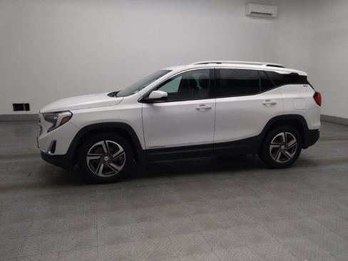 Used 2019 GMC Terrain SLT FWD image 2