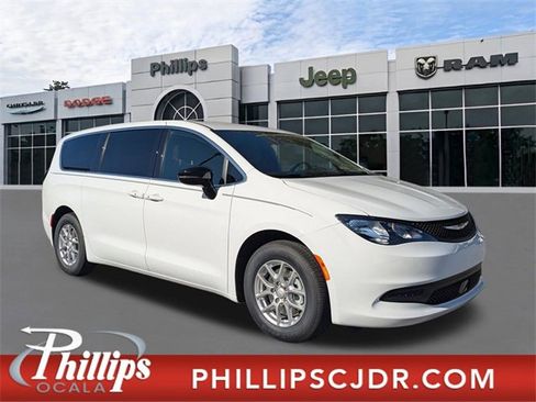 New 2026 Chrysler Voyager LX image 1