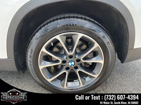 Used 2017 BMW X5 xDrive50i w/ Executive Package AWD/4WD image 35