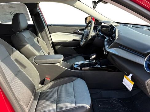 New 2026 Chevrolet Trax LT w/ Driver Confidence Package image 13